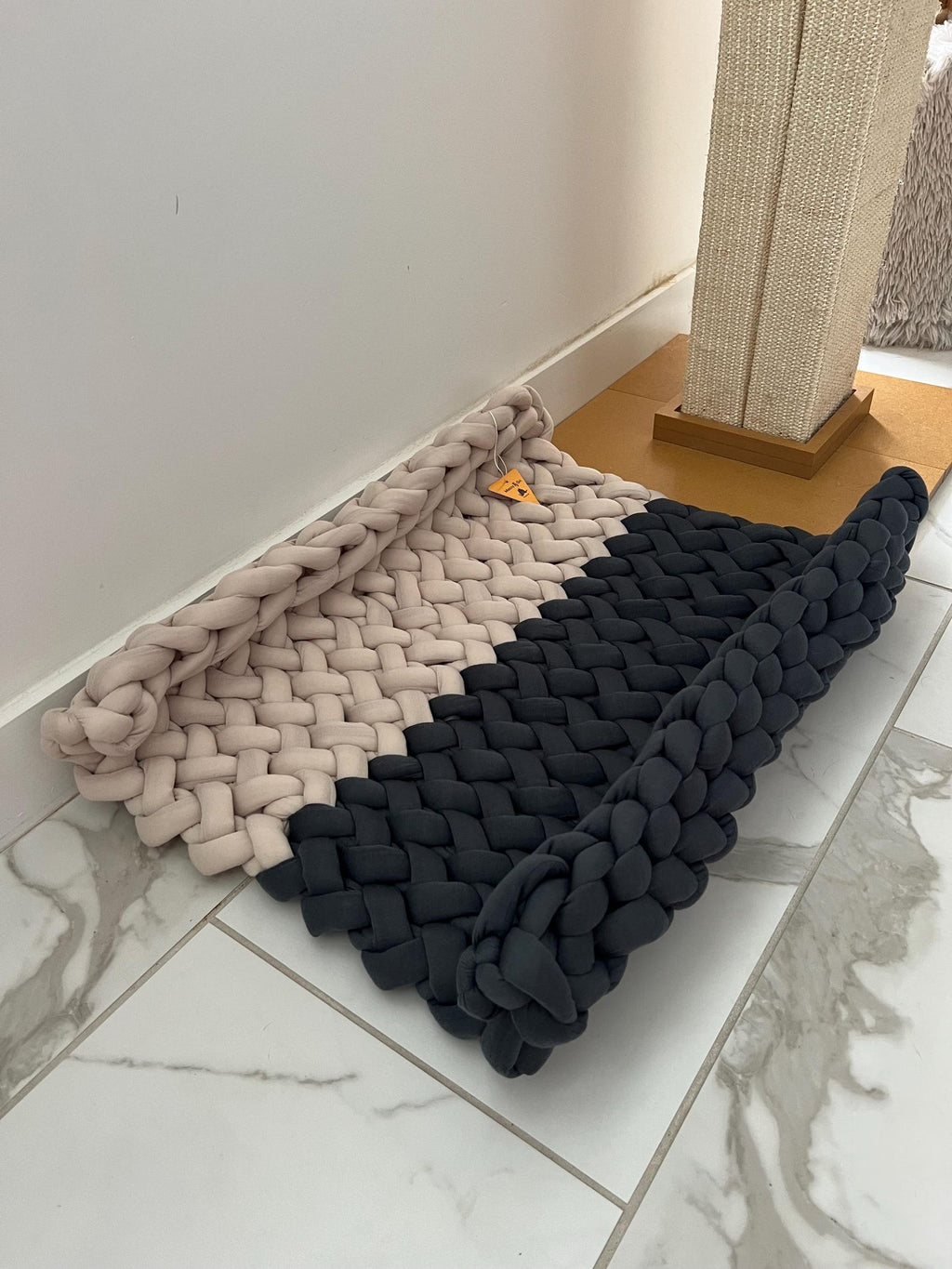 The Color-Striped Cradle Lounge — Handwoven Cotton Pet Mat