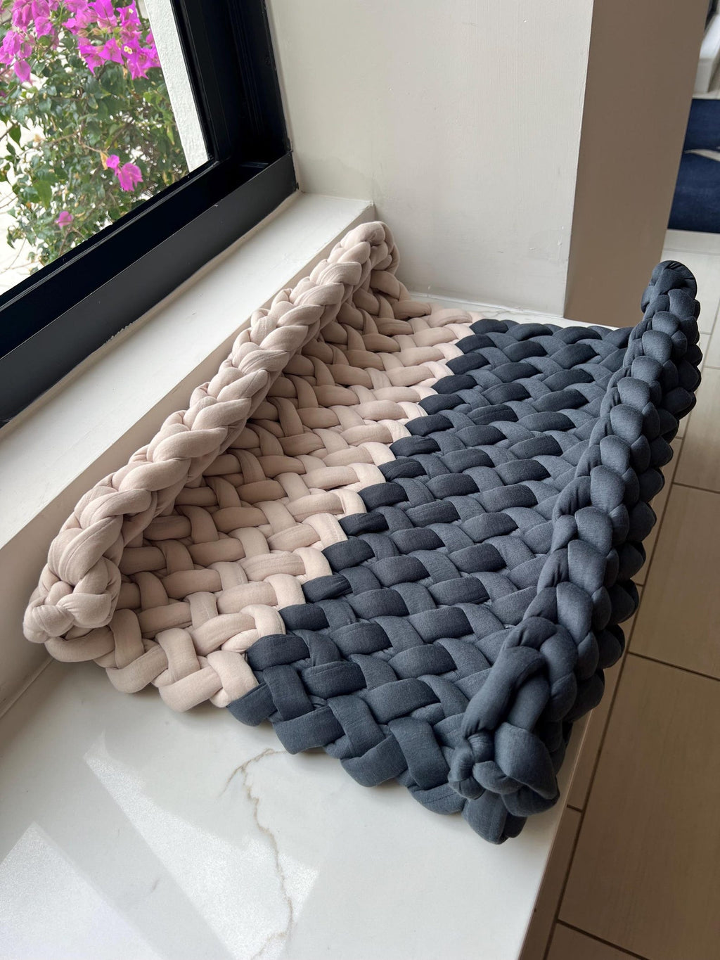 The Color-Striped Cradle Lounge — Handwoven Cotton Pet Mat